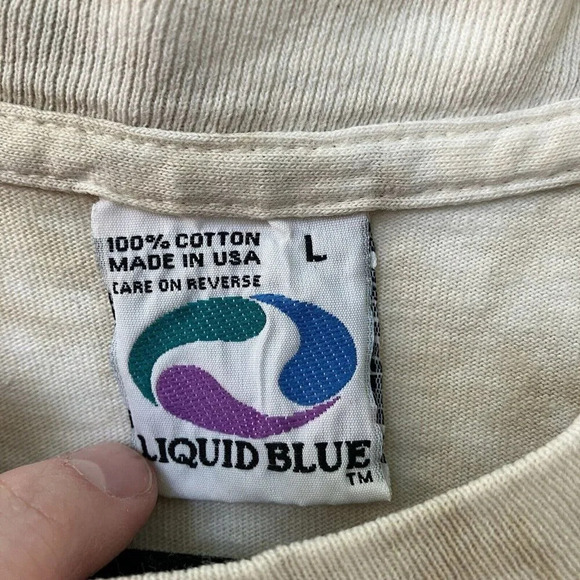 Vintage 1994 Liquid Blue Lion Africa Map T-shirt - Picture 3 of 6